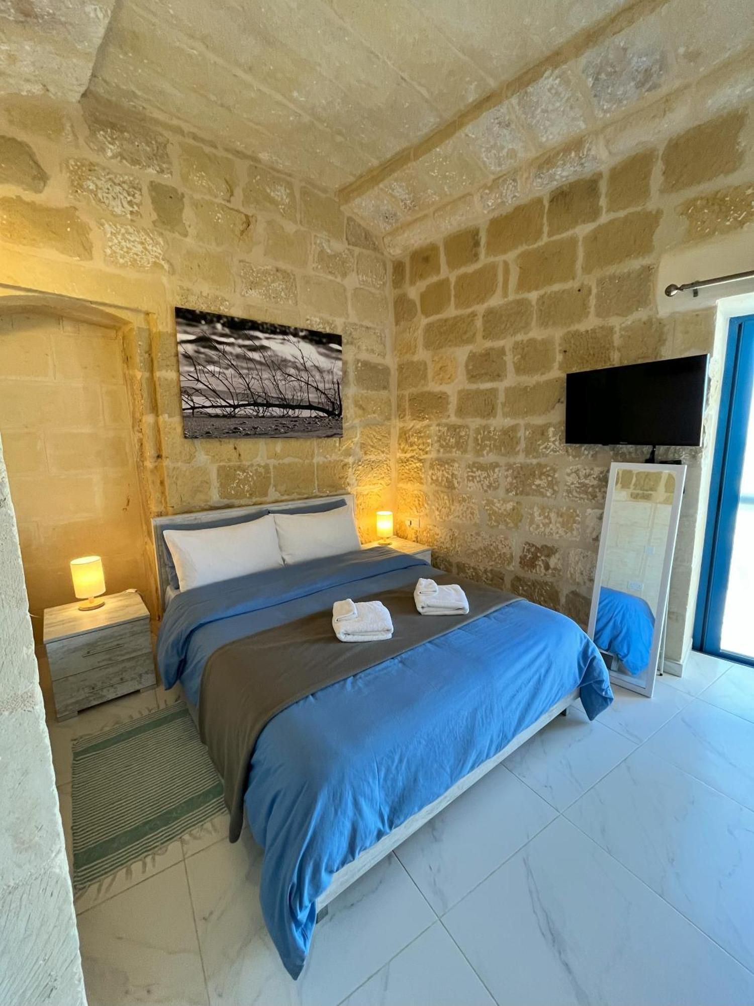 Fiftyfour West Boutique Living Bed & Breakfast อาร์บ ภายนอก รูปภาพ